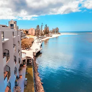 La Promenade 4*, Caloundra Australia